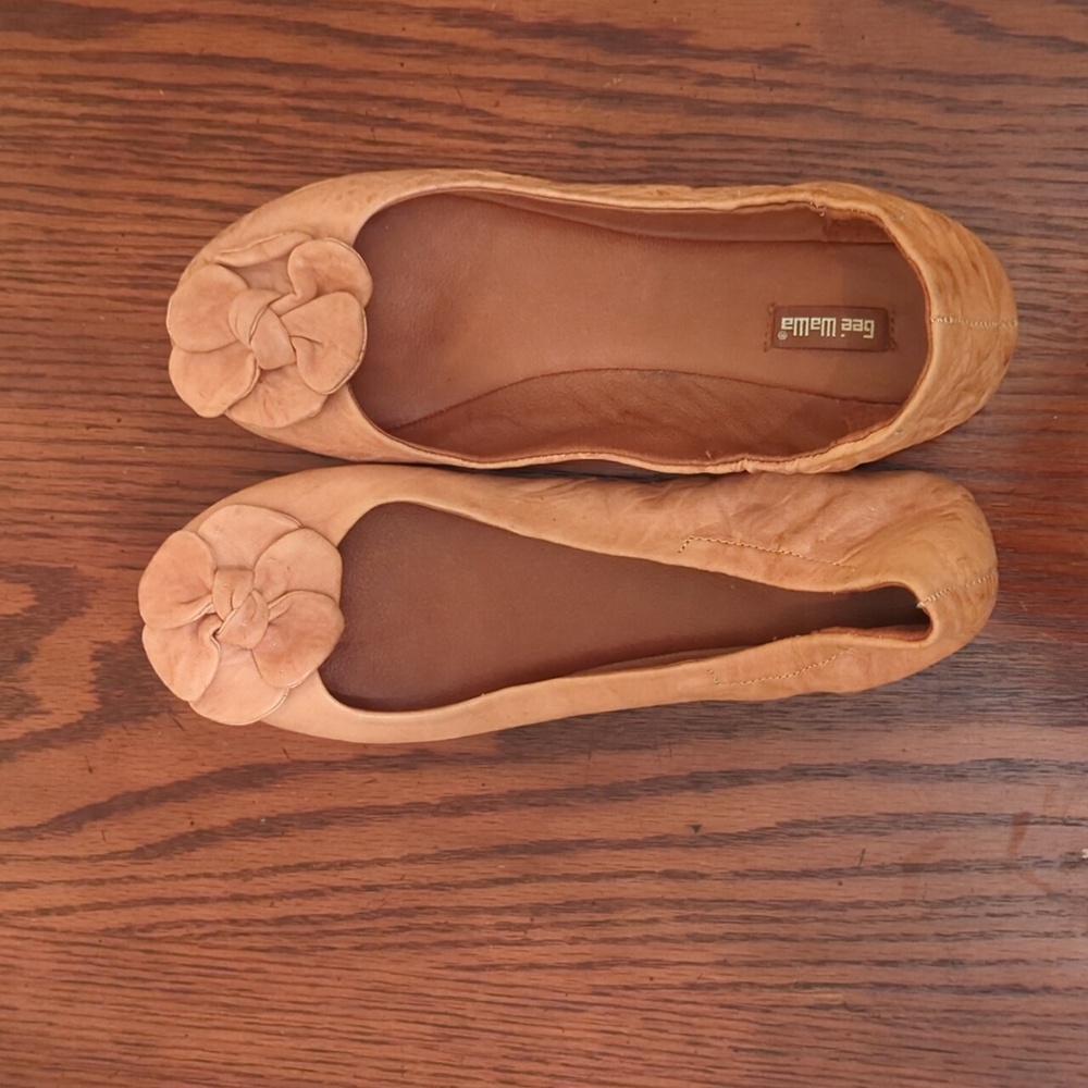 Gee Wawa Tan Leather Ballet Flats